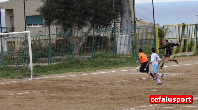 110220_sport 313y_tn.jpg